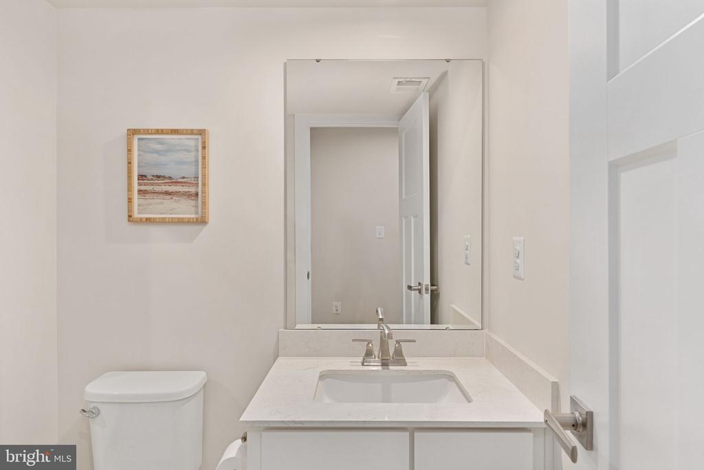 1218 CITY VIEW LANE