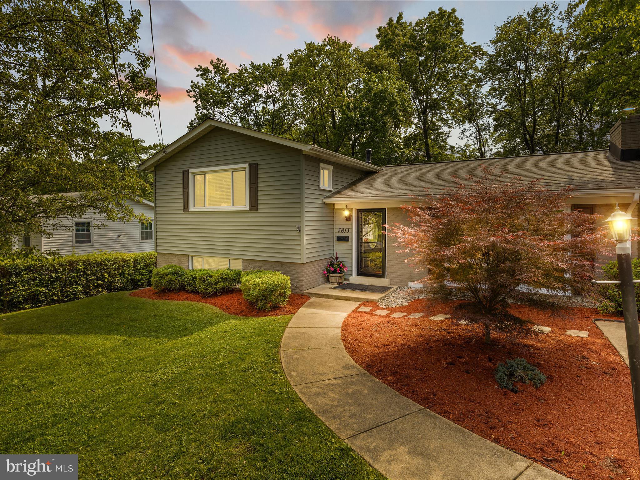 3613 OLD POST ROAD
