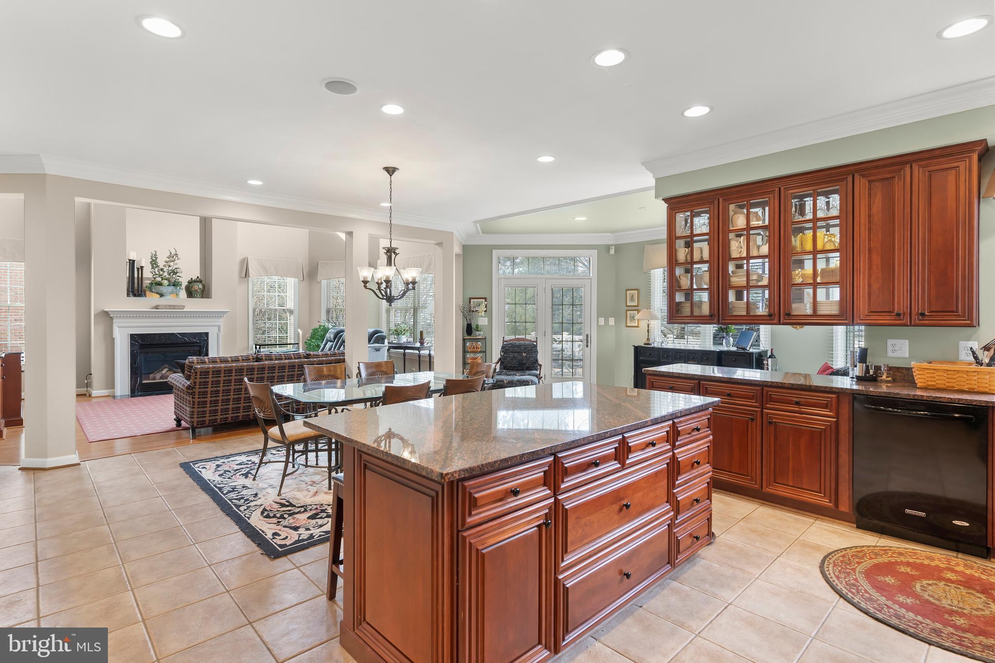 3828 FARR OAK CIRCLE