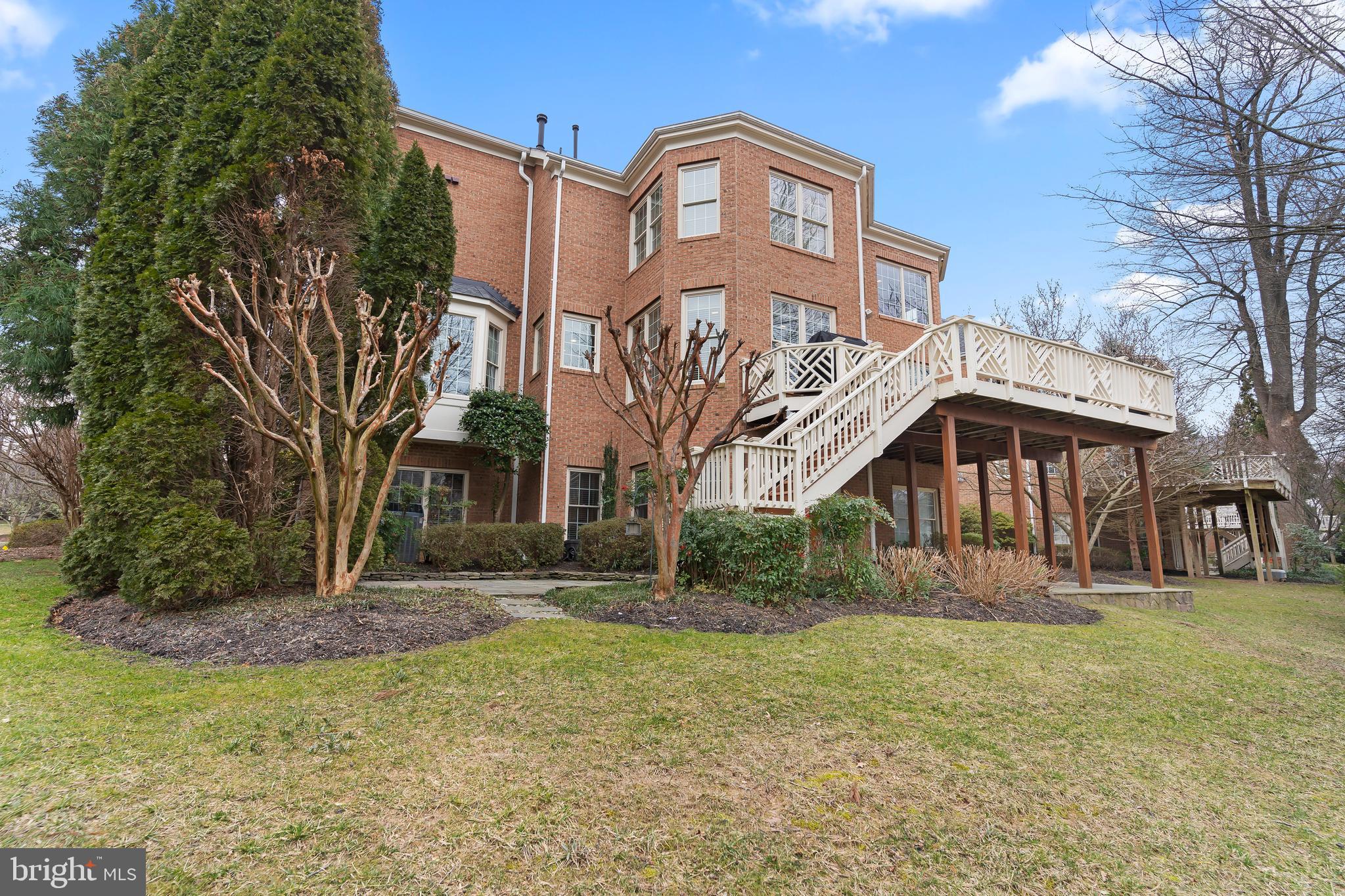 3828 FARR OAK CIRCLE