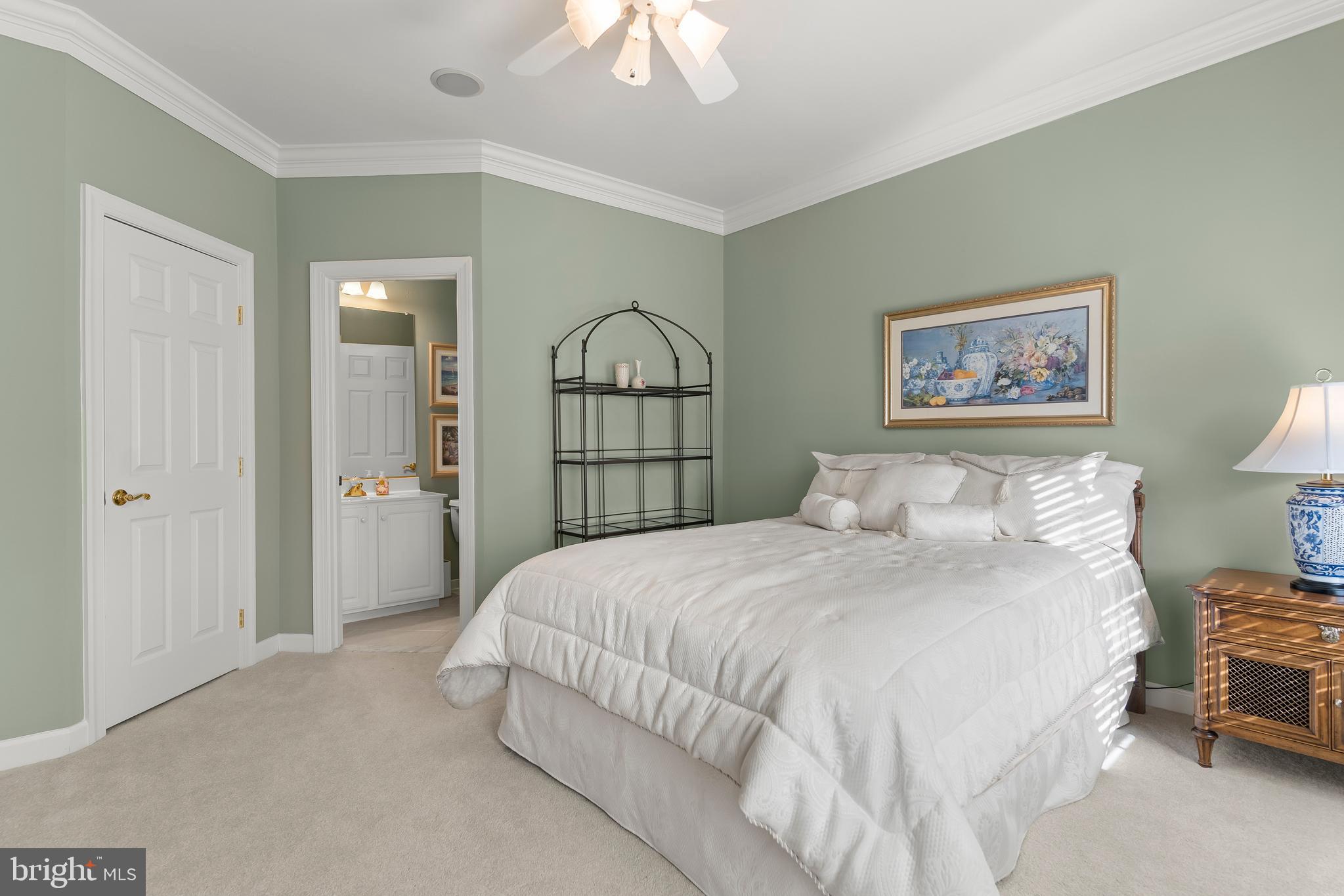 3828 FARR OAK CIRCLE
