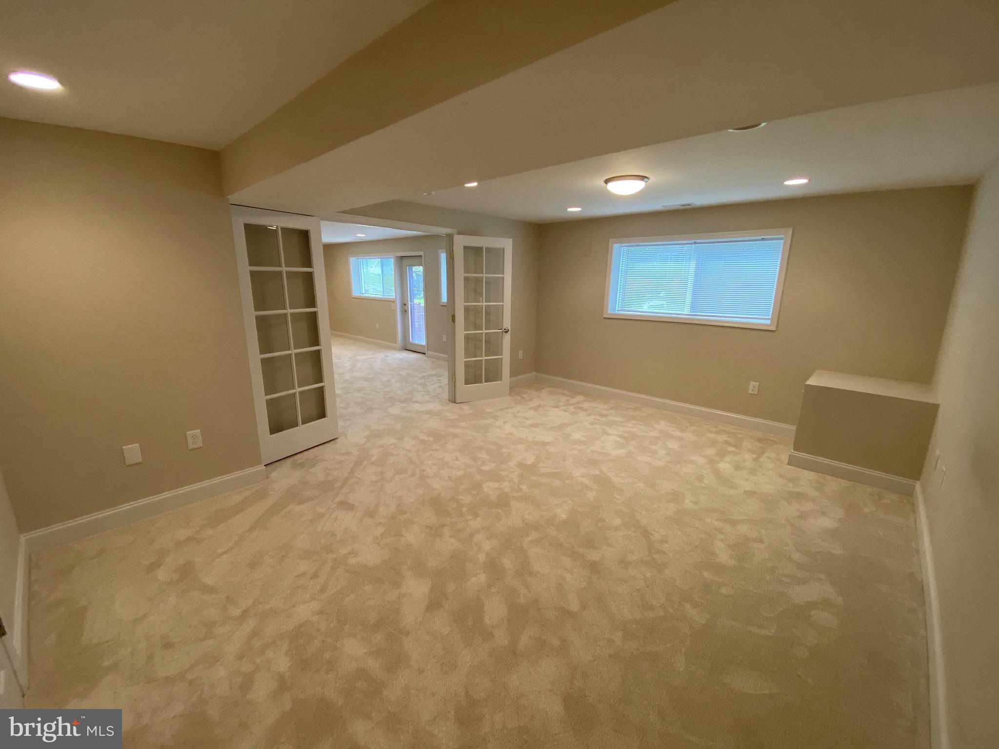 3423 ANDOVER DRIVE