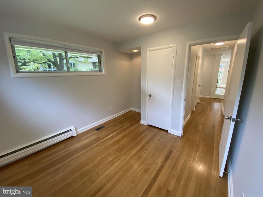 3423 ANDOVER DRIVE