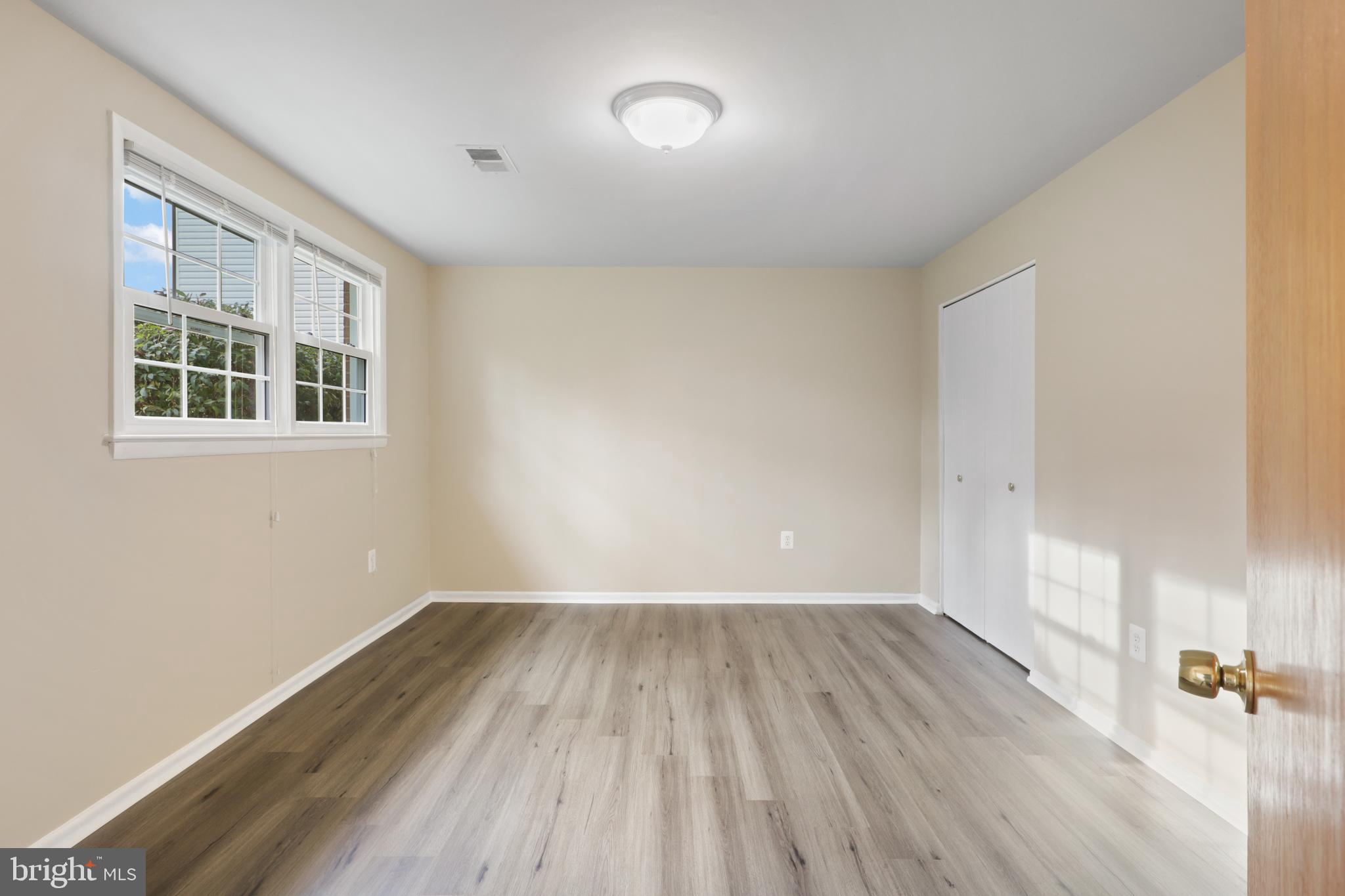 10015 BLUE COAT DRIVE