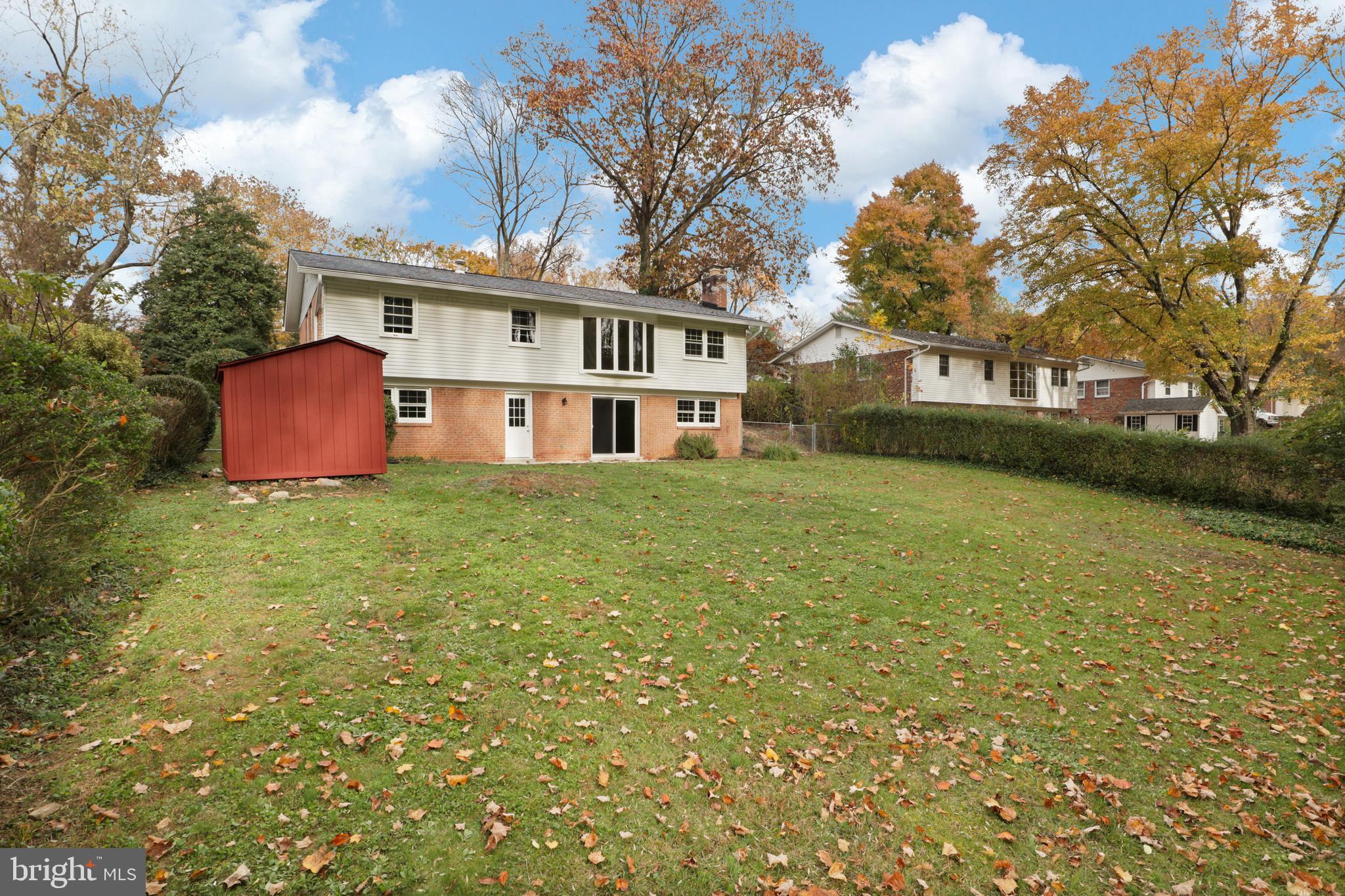 10015 BLUE COAT DRIVE