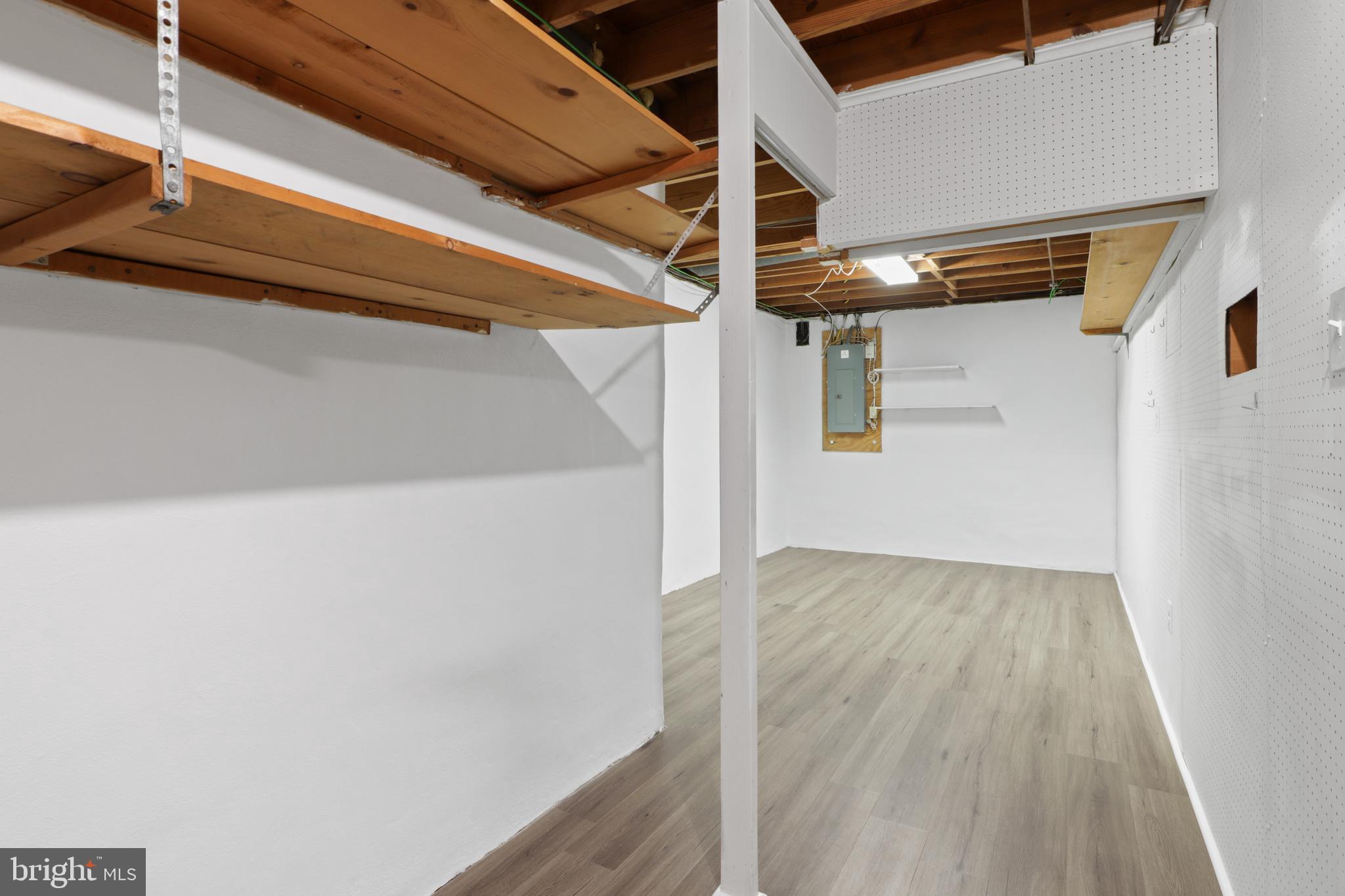 10015 BLUE COAT DRIVE