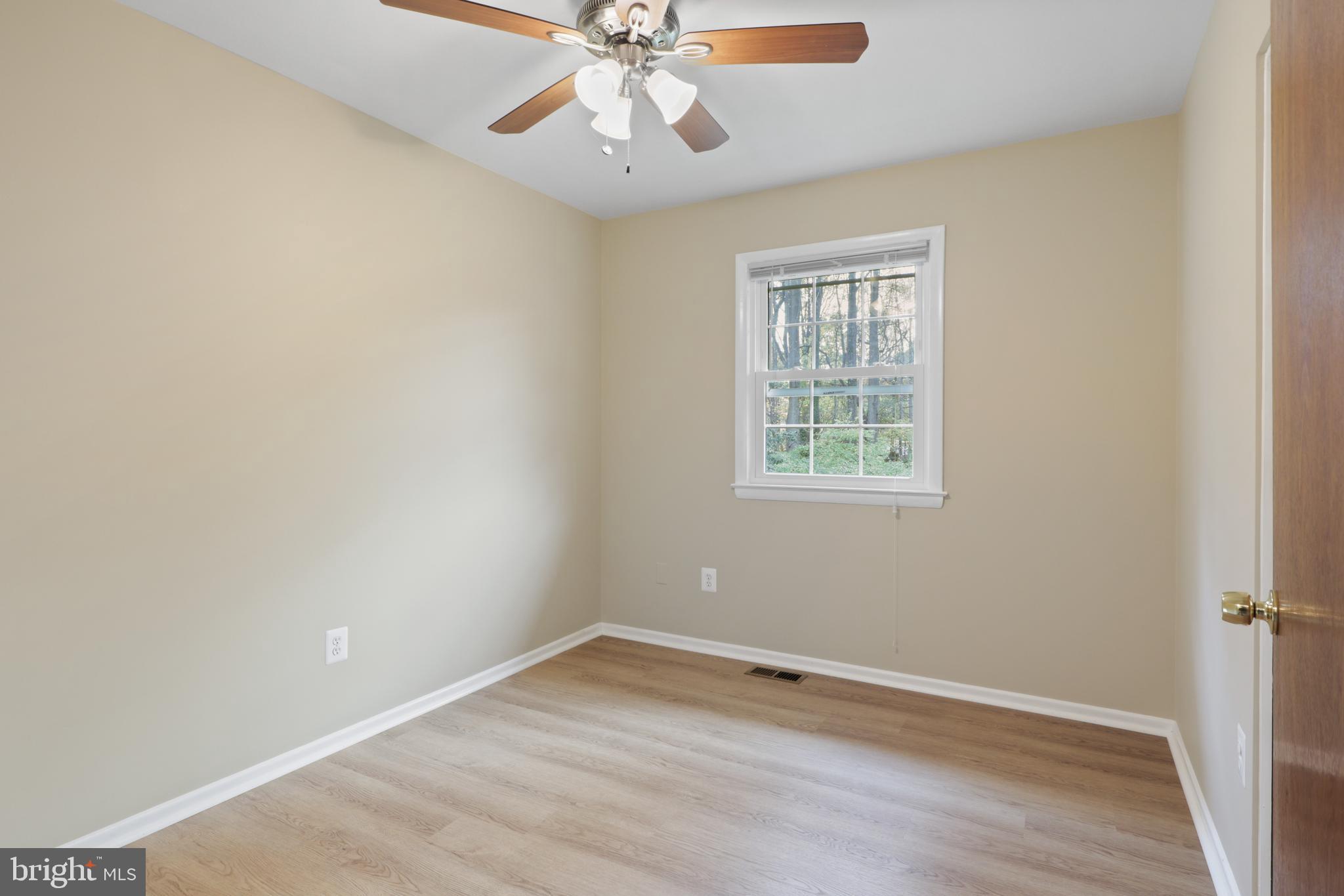 10015 BLUE COAT DRIVE