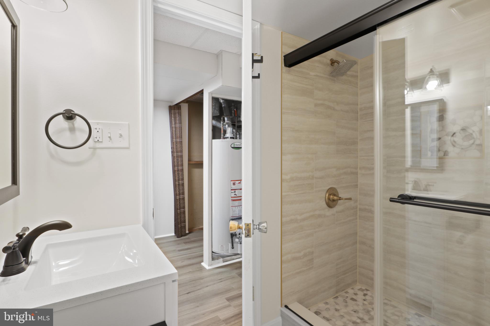 10015 BLUE COAT DRIVE