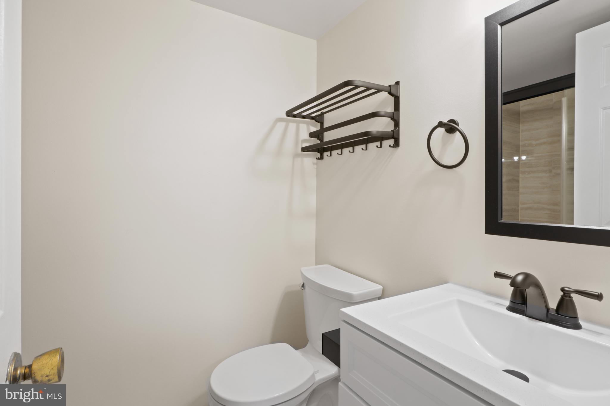 10015 BLUE COAT DRIVE