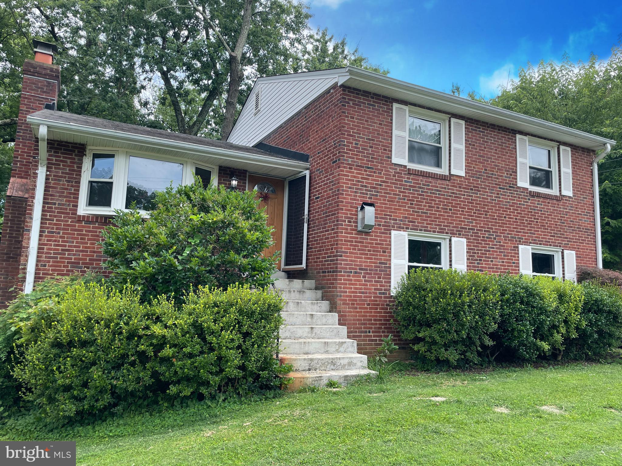 10315 BEAUMONT STREET