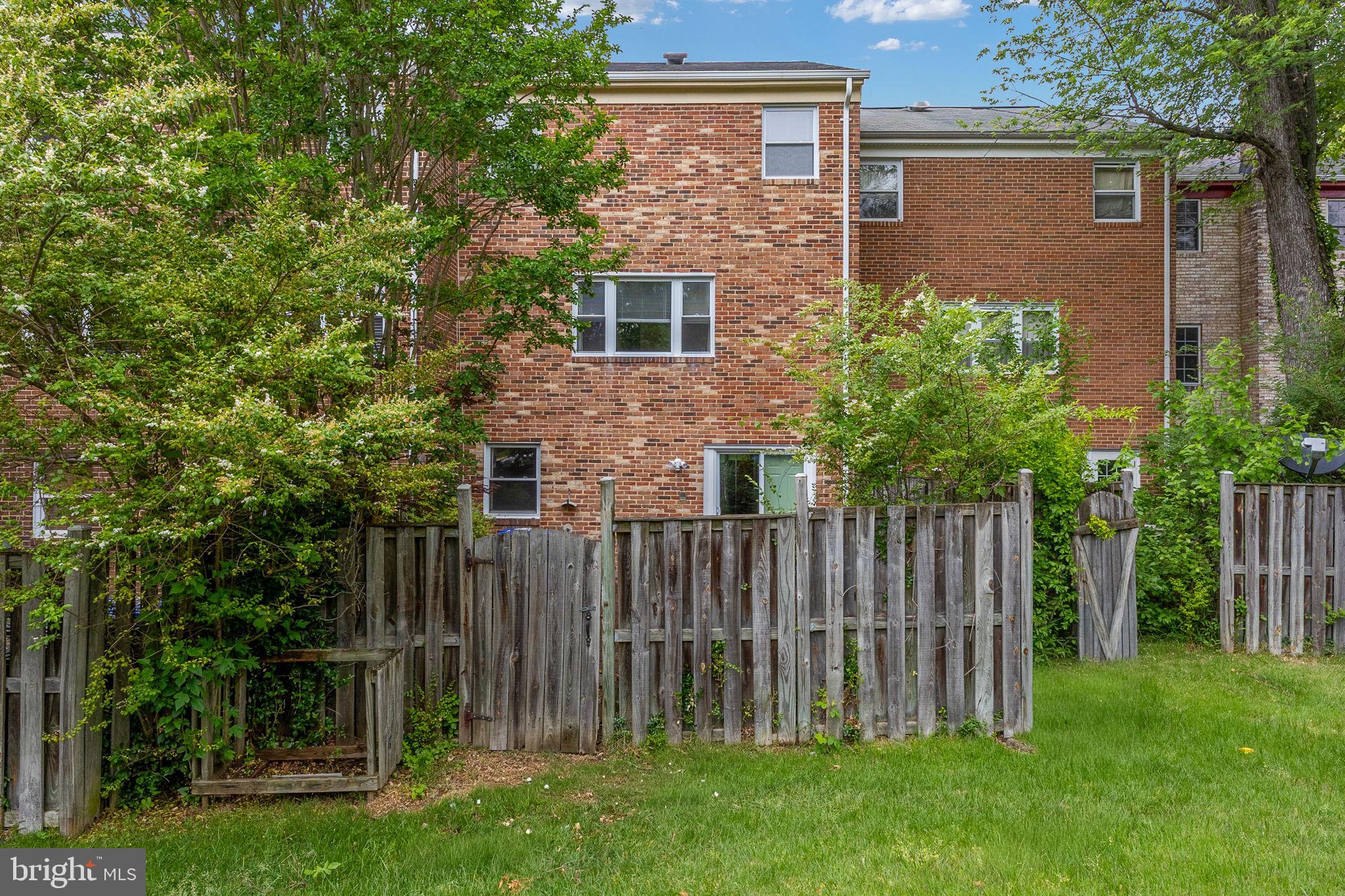 10405 COURTHOUSE DRIVE