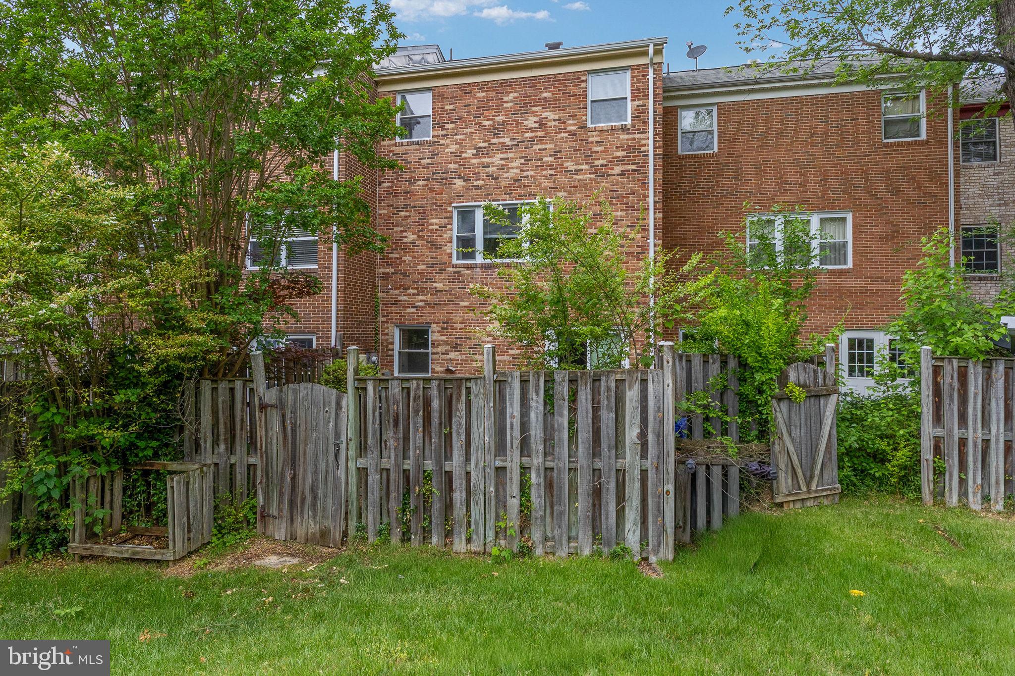 10405 COURTHOUSE DRIVE