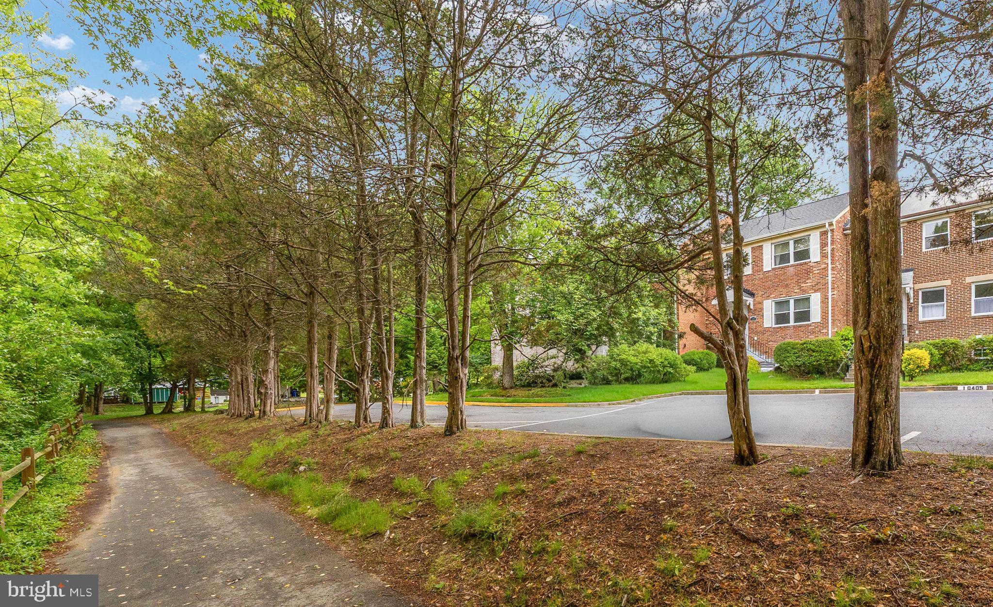 10405 COURTHOUSE DRIVE