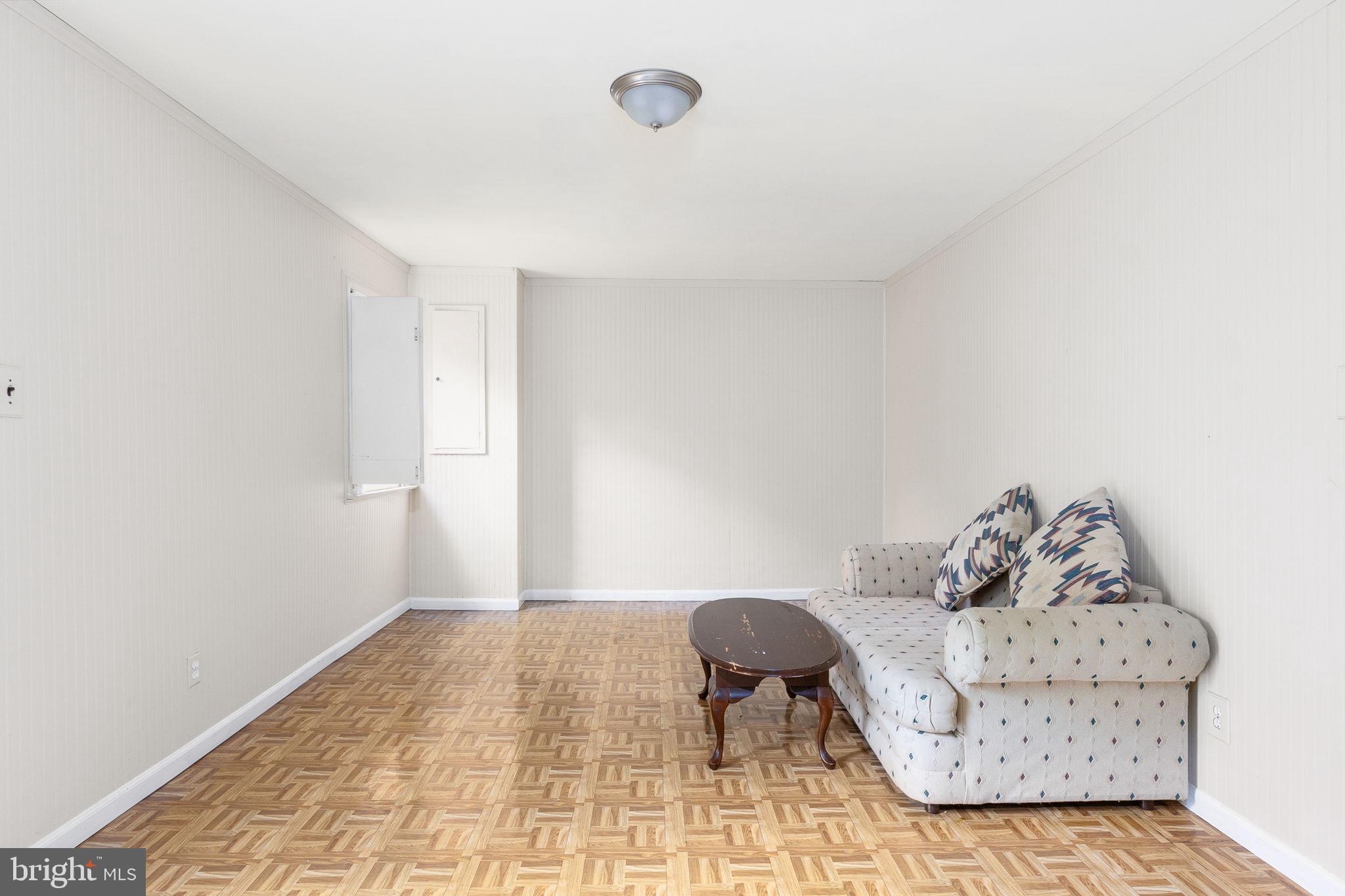 10405 COURTHOUSE DRIVE