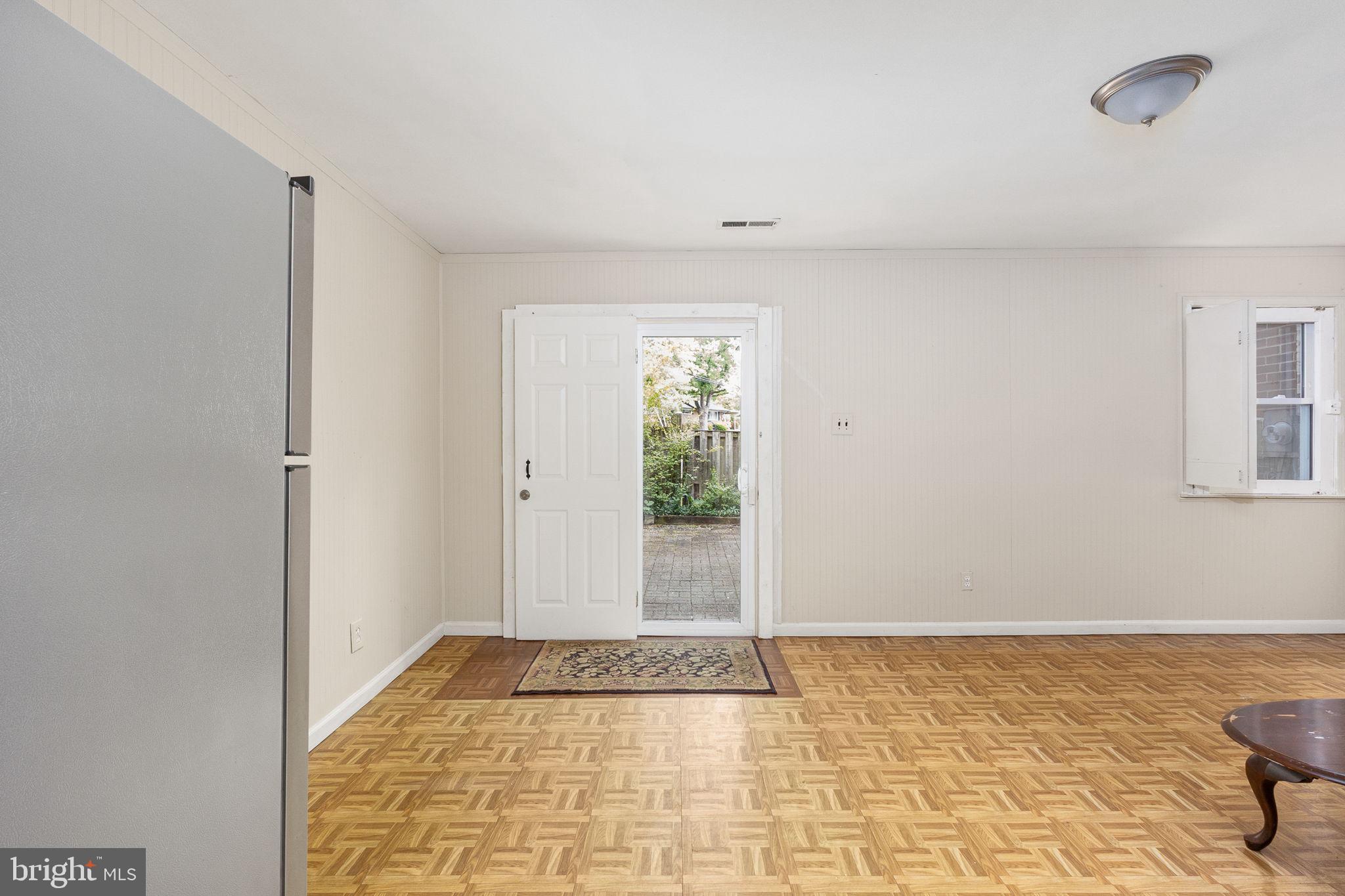 10405 COURTHOUSE DRIVE