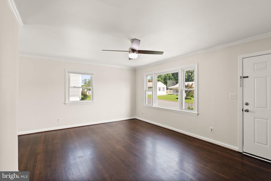 4144 ADDISON ROAD