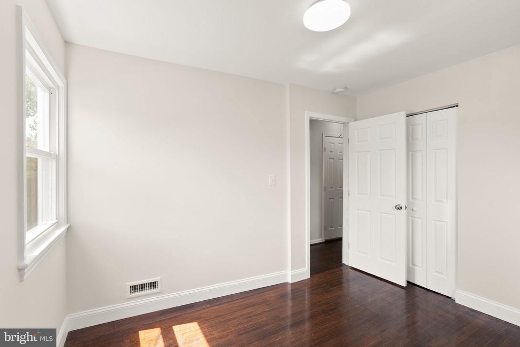 4144 ADDISON ROAD