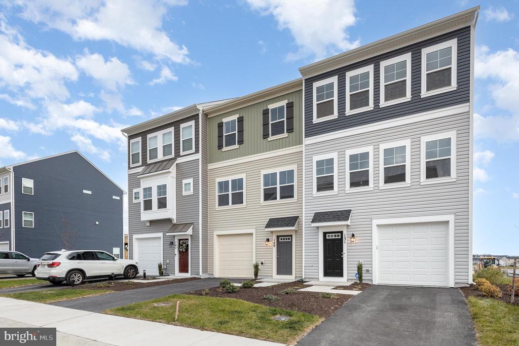 149 GALAXY PLACE