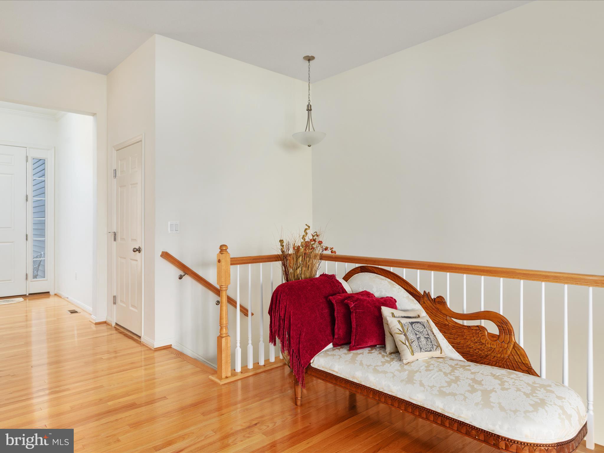 327 LYNNEHAVEN DRIVE