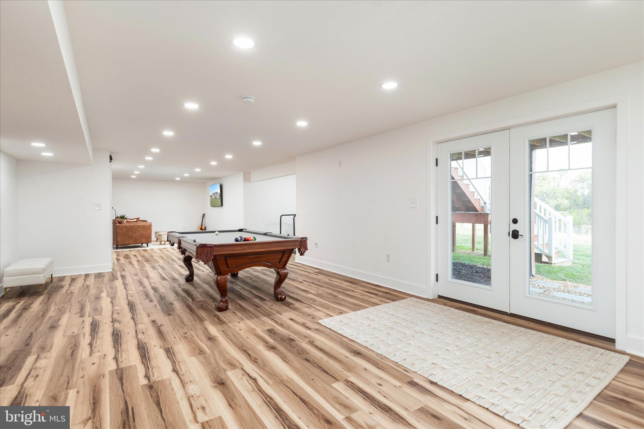 1015 REDBUD