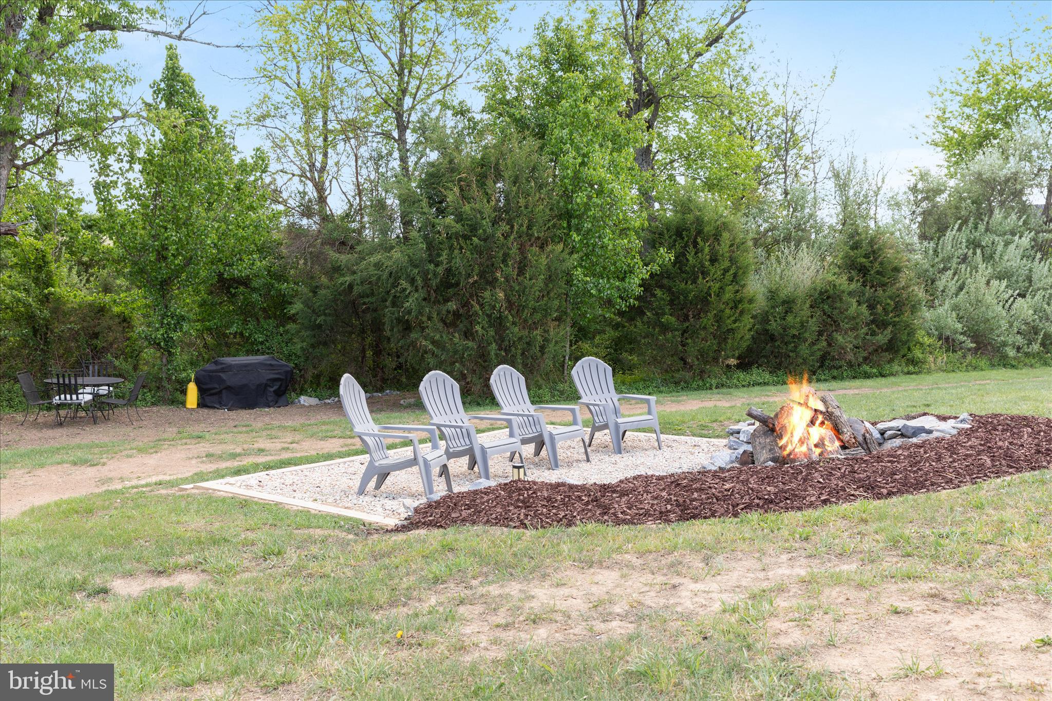 1015 REDBUD