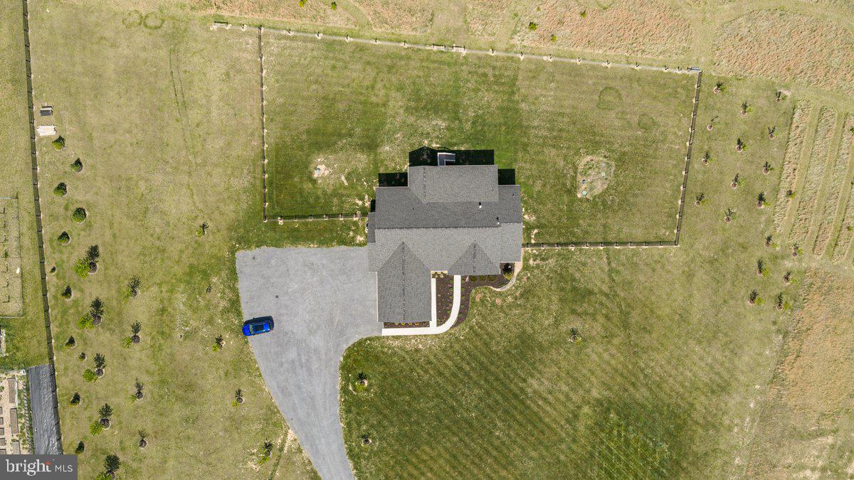 1015 REDBUD