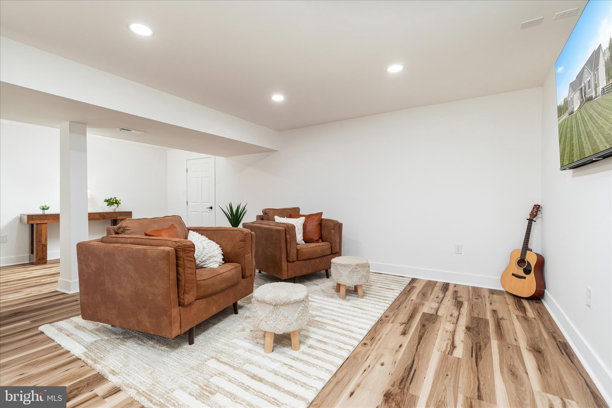 1015 REDBUD