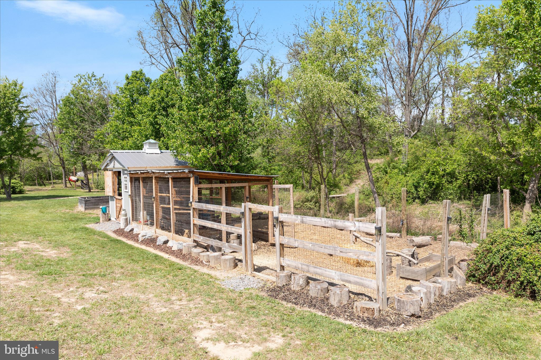 1015 REDBUD