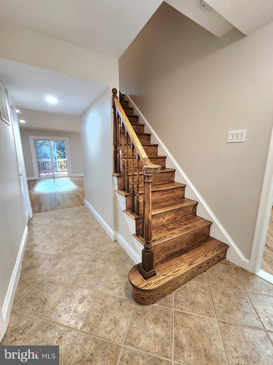 1848 GOLF VIEW COURT