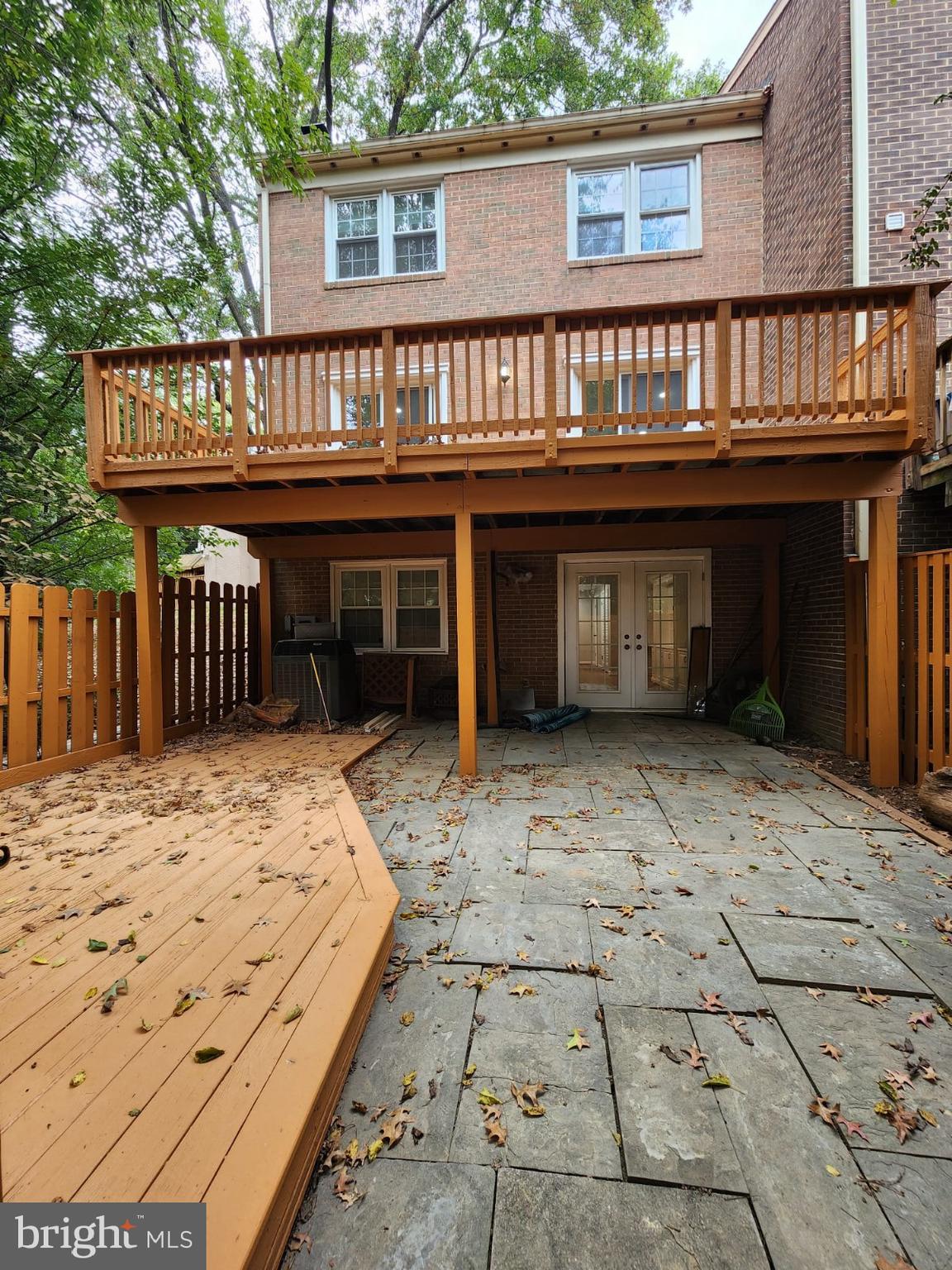 1848 GOLF VIEW COURT