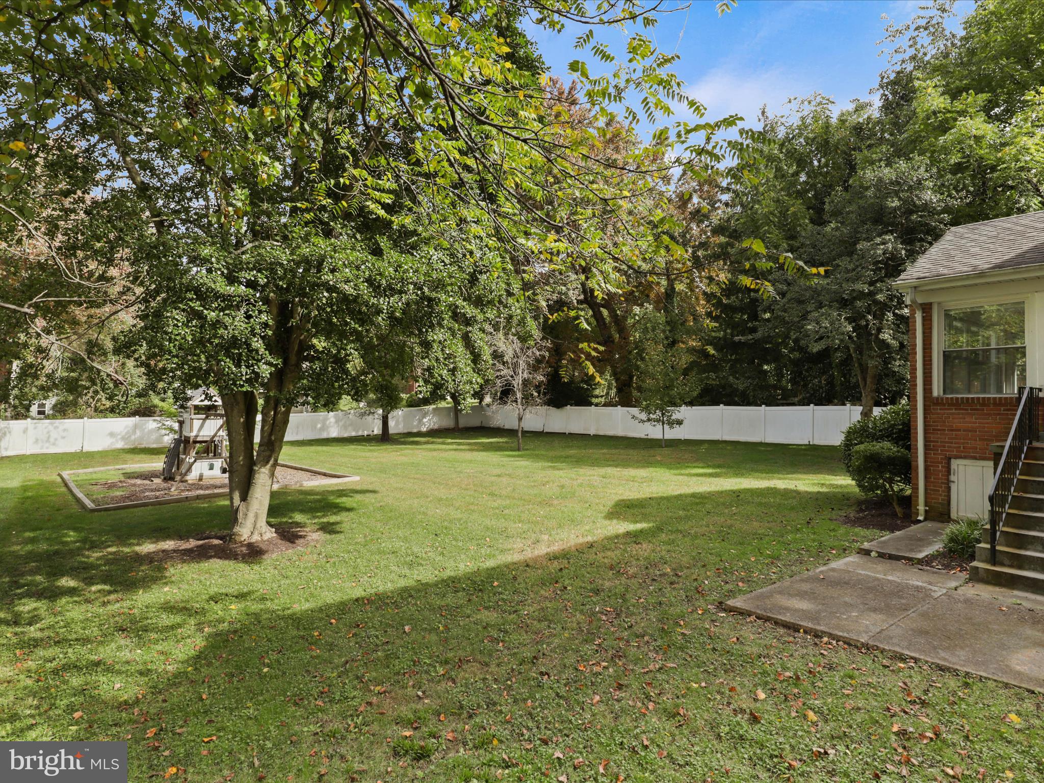 6612 KERNS ROAD