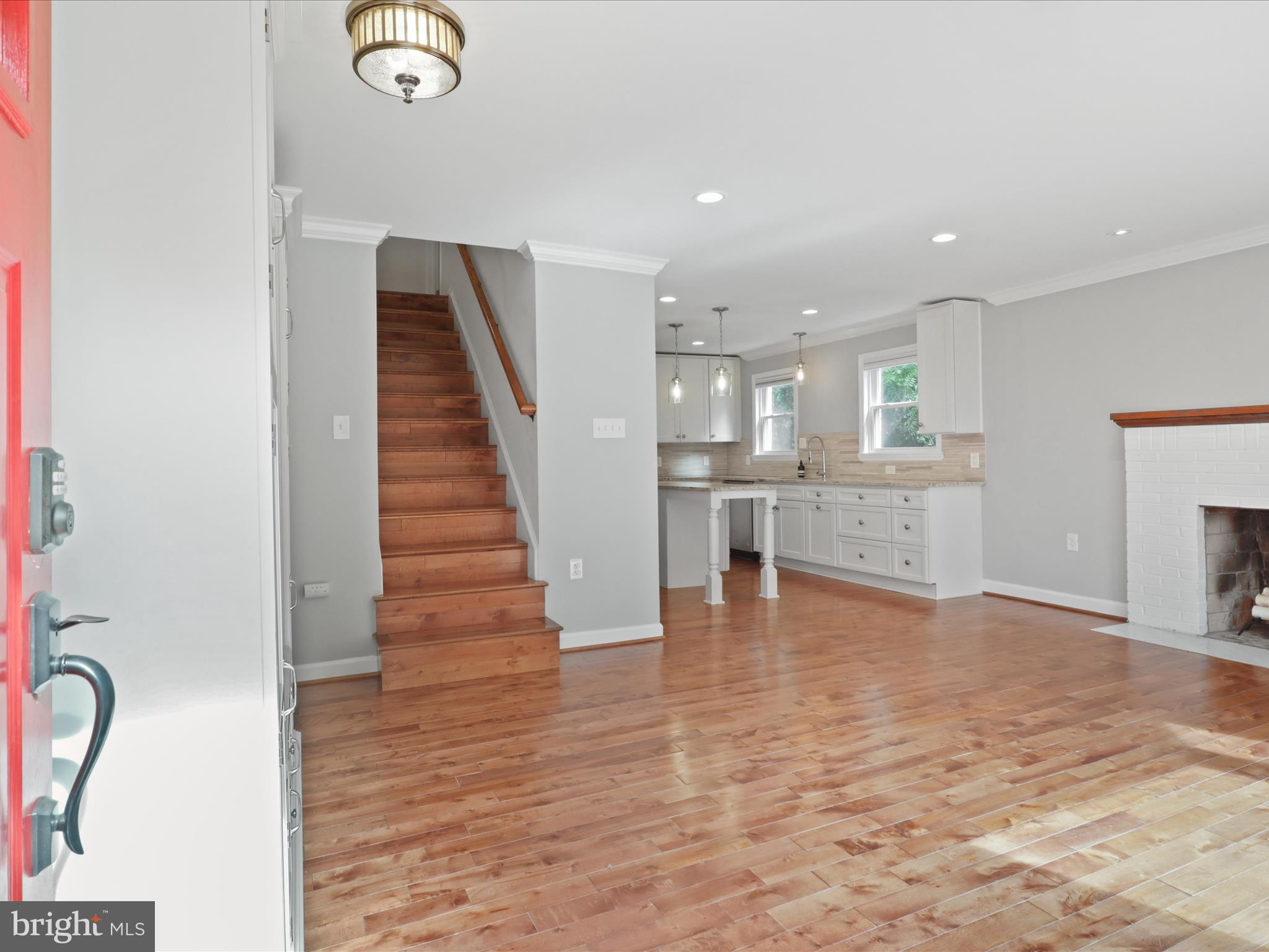 6612 KERNS ROAD