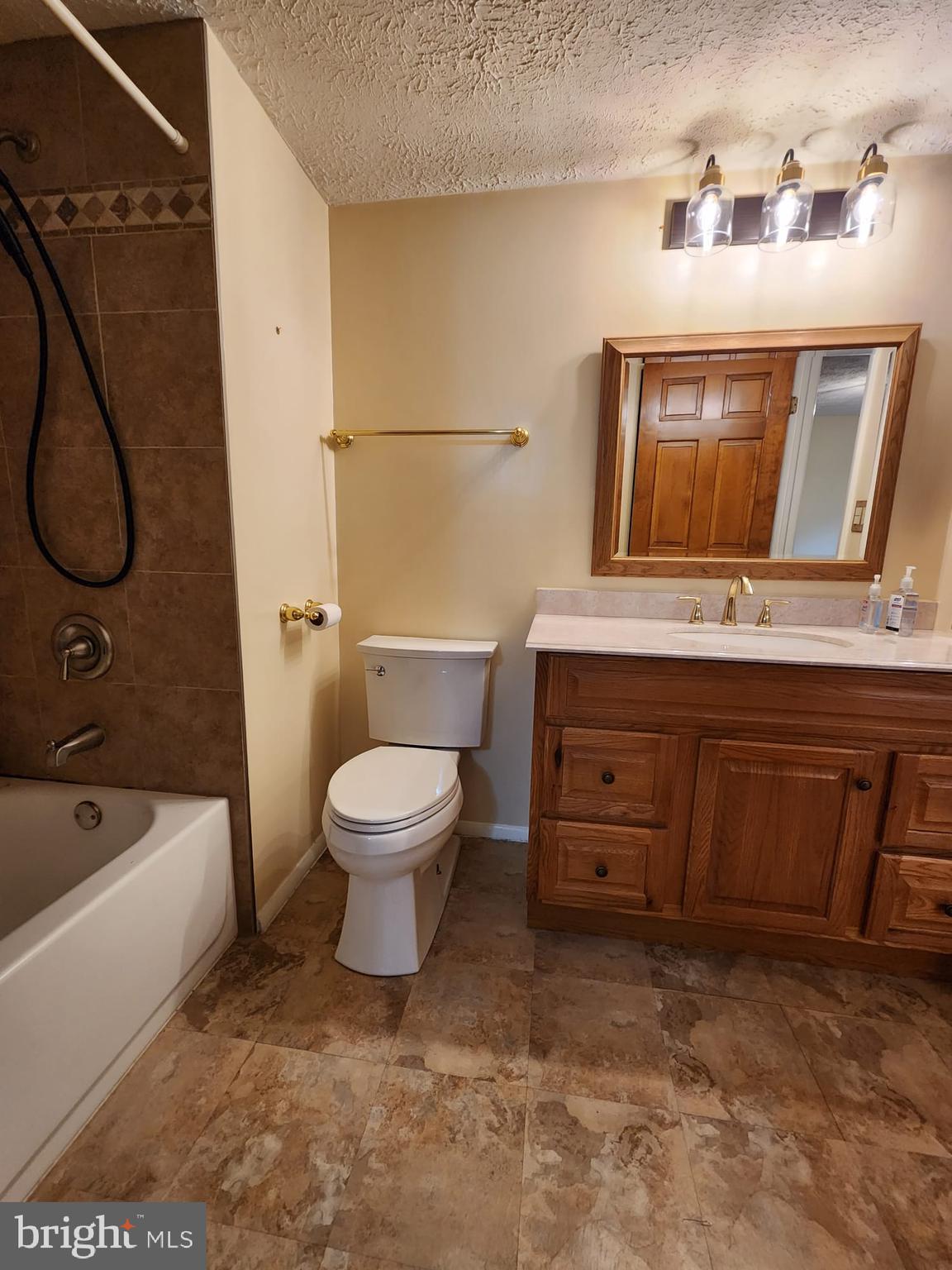 1610 BARNSTEAD DRIVE