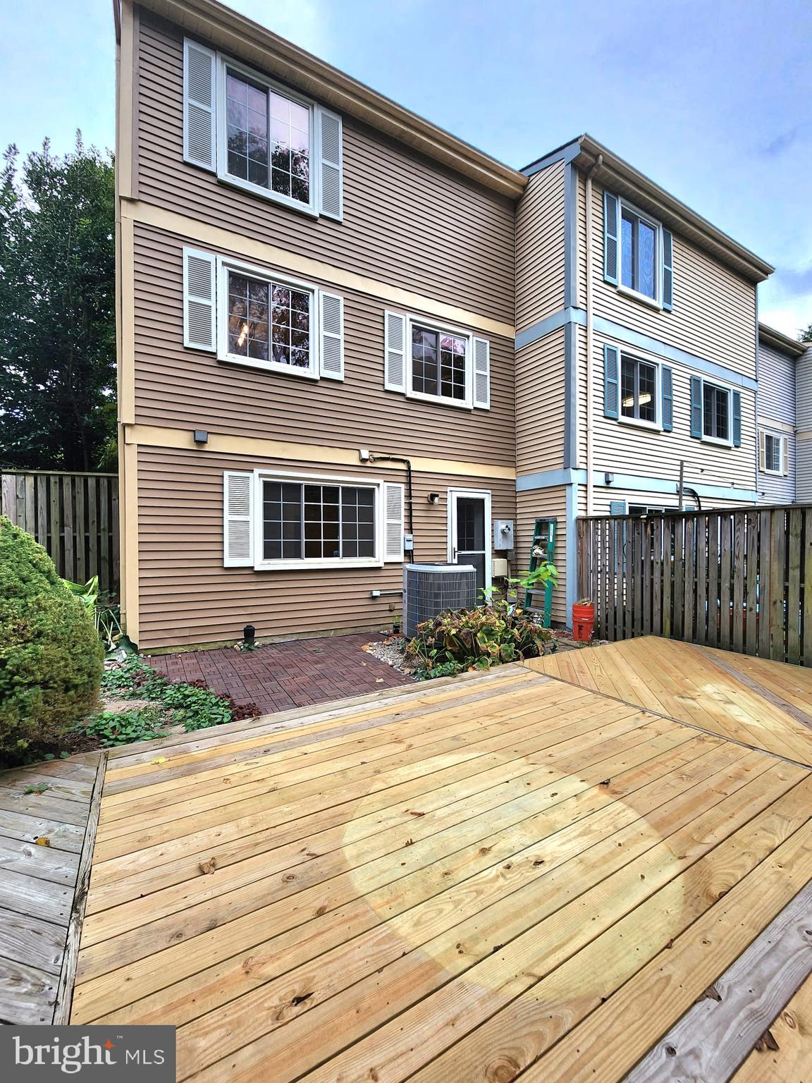 1610 BARNSTEAD DRIVE