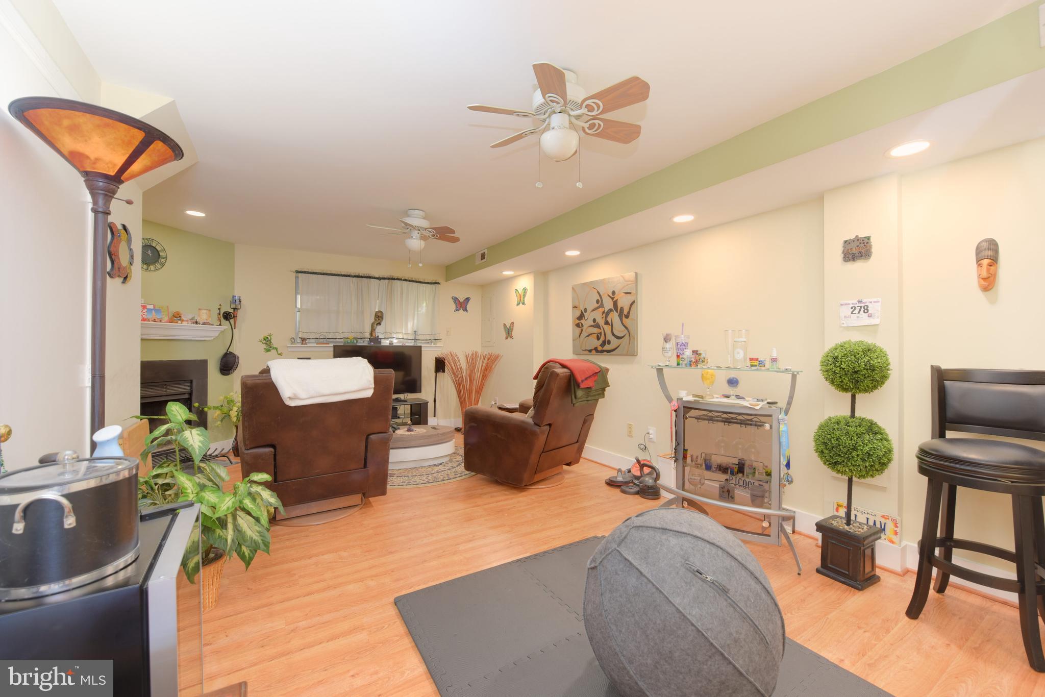 6805 CHASEWOOD CIRCLE