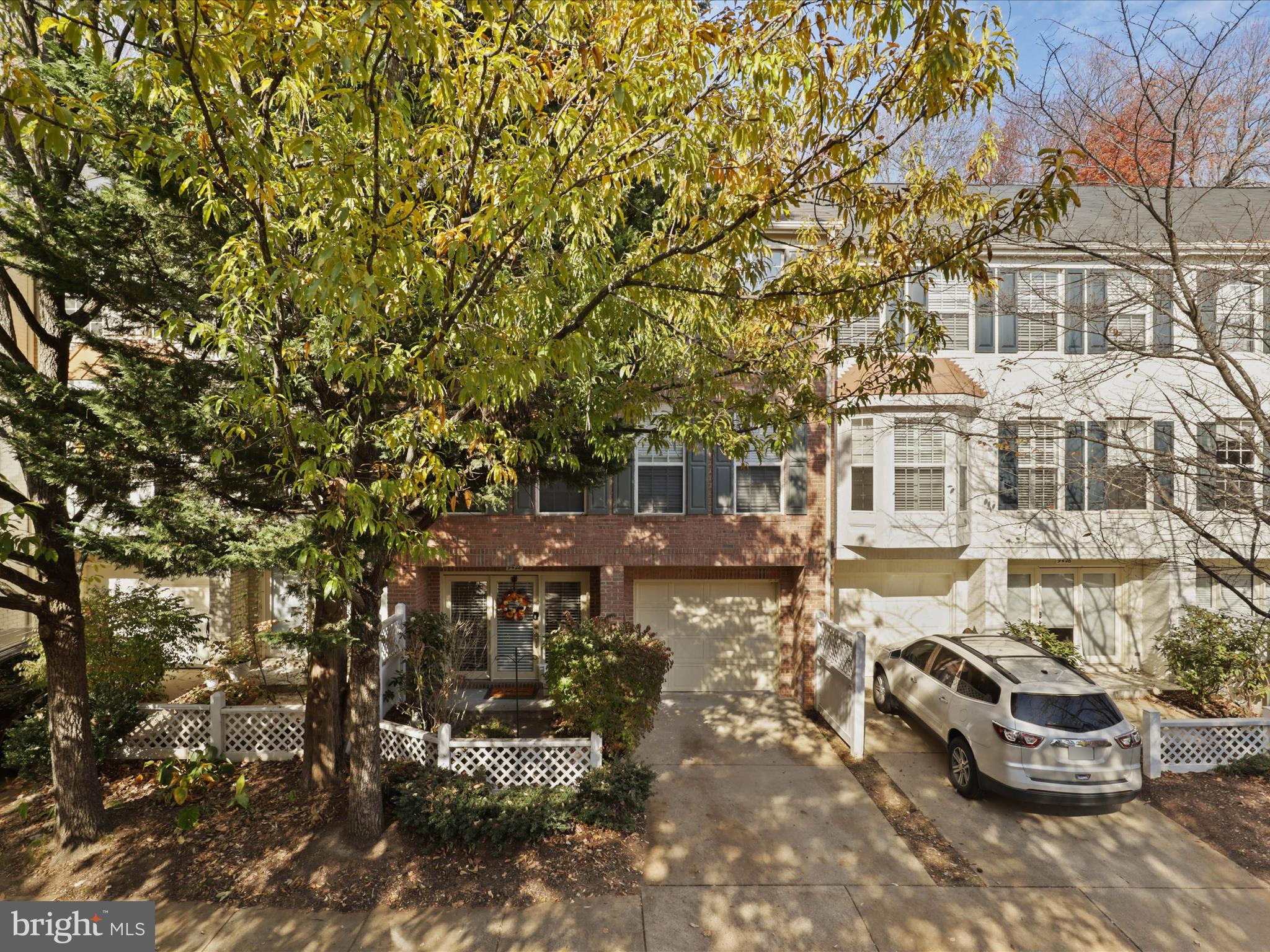 9428 COLONADE DRIVE