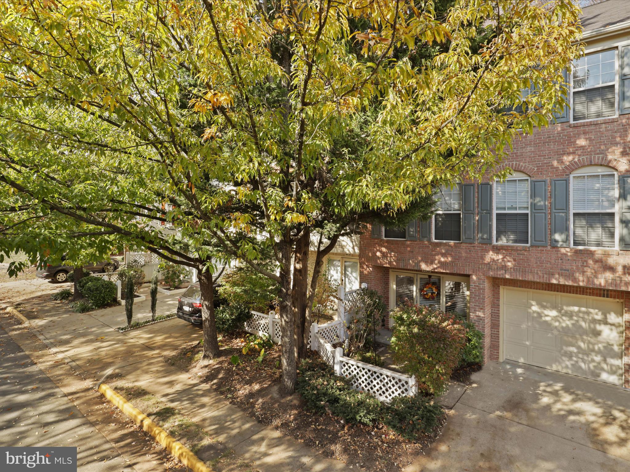 9428 COLONADE DRIVE