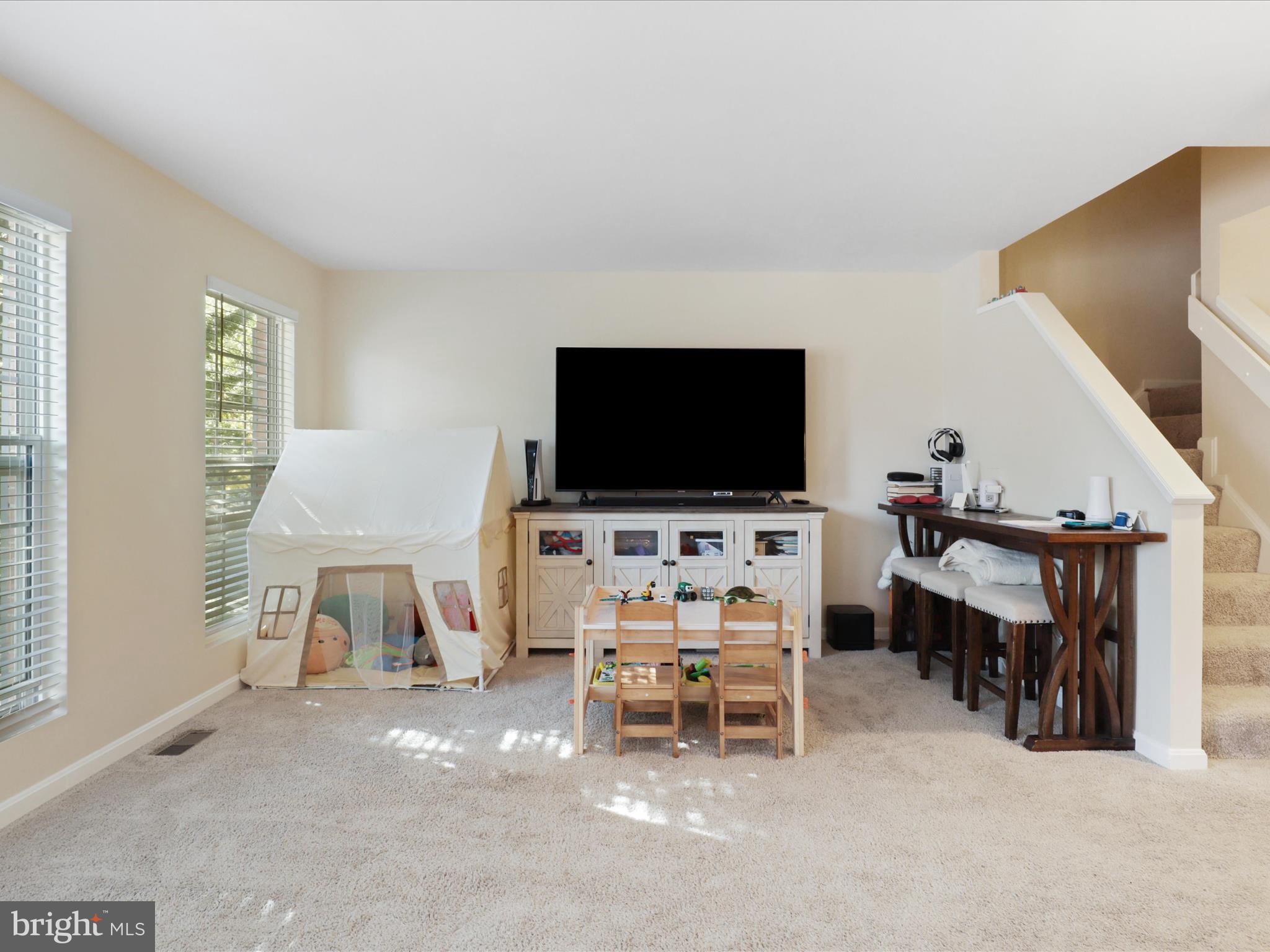 9428 COLONADE DRIVE