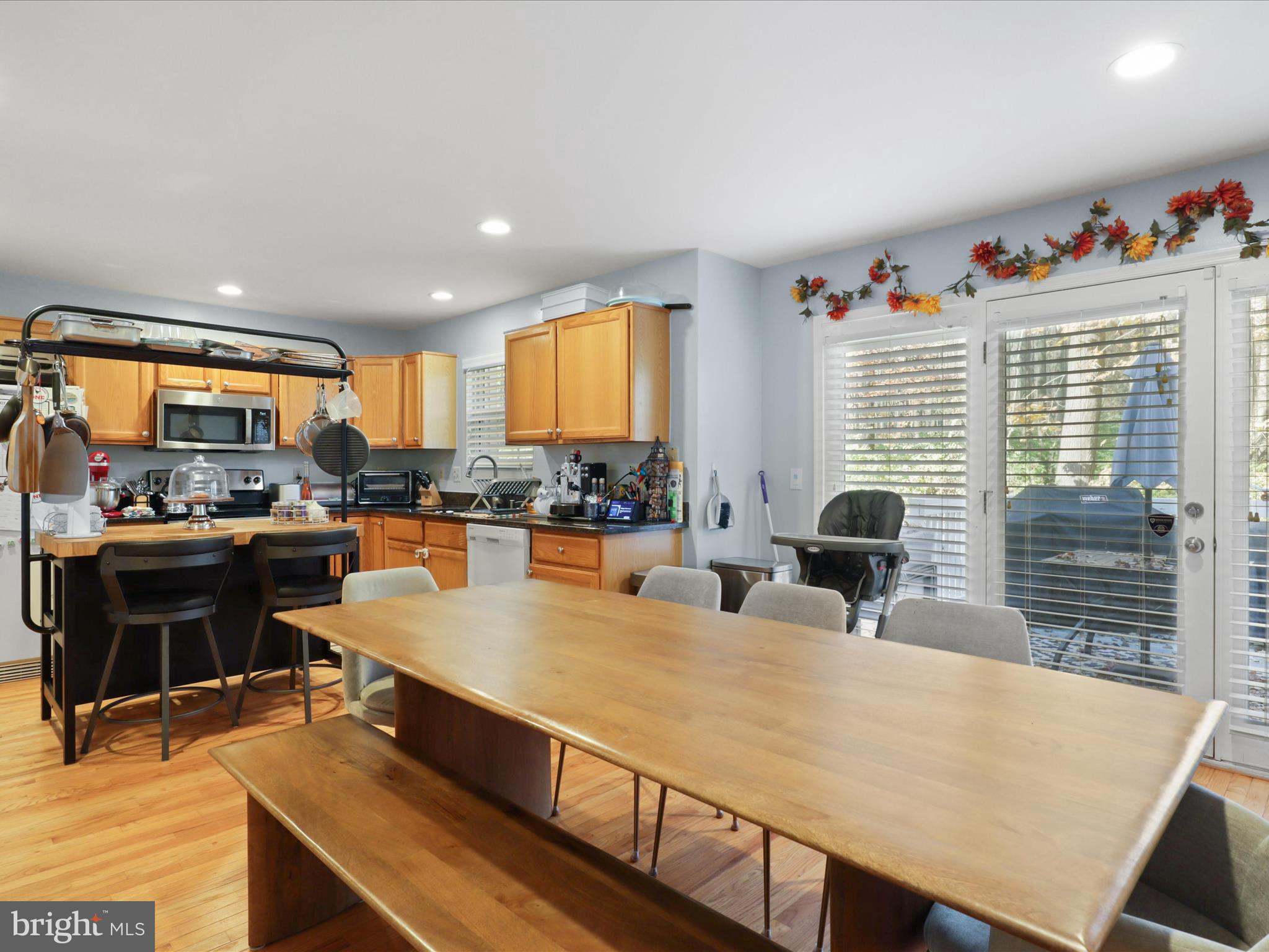 9428 COLONADE DRIVE