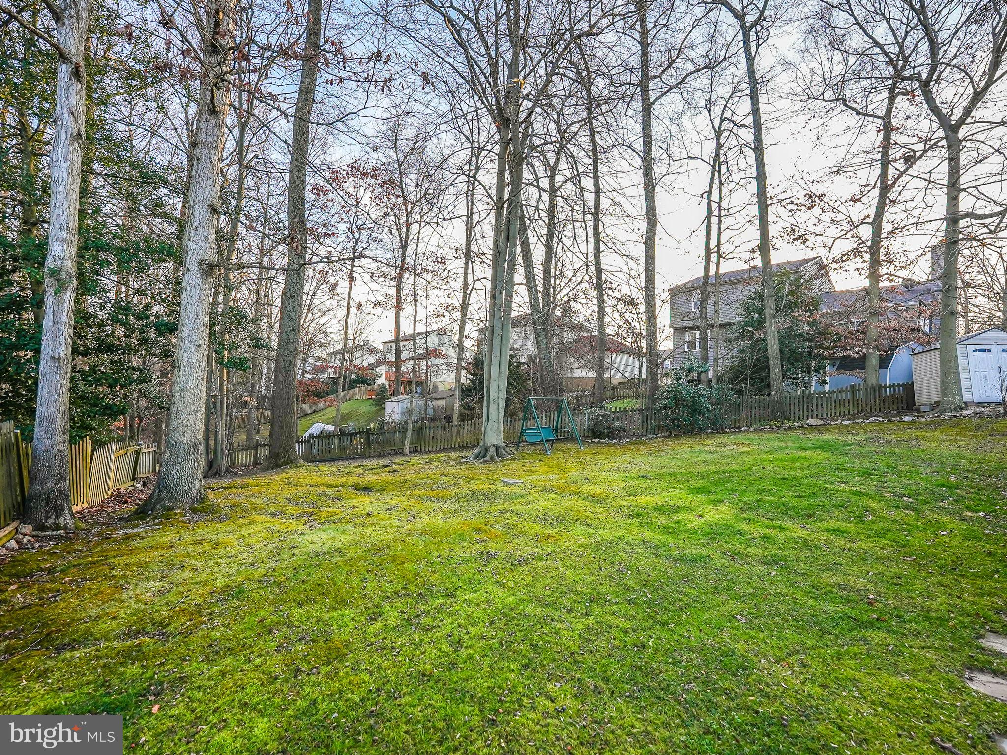 8005 PARKLANE COURT
