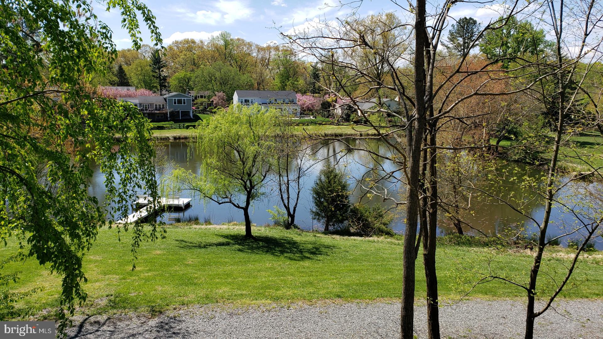 2529 W MEREDITH DRIVE