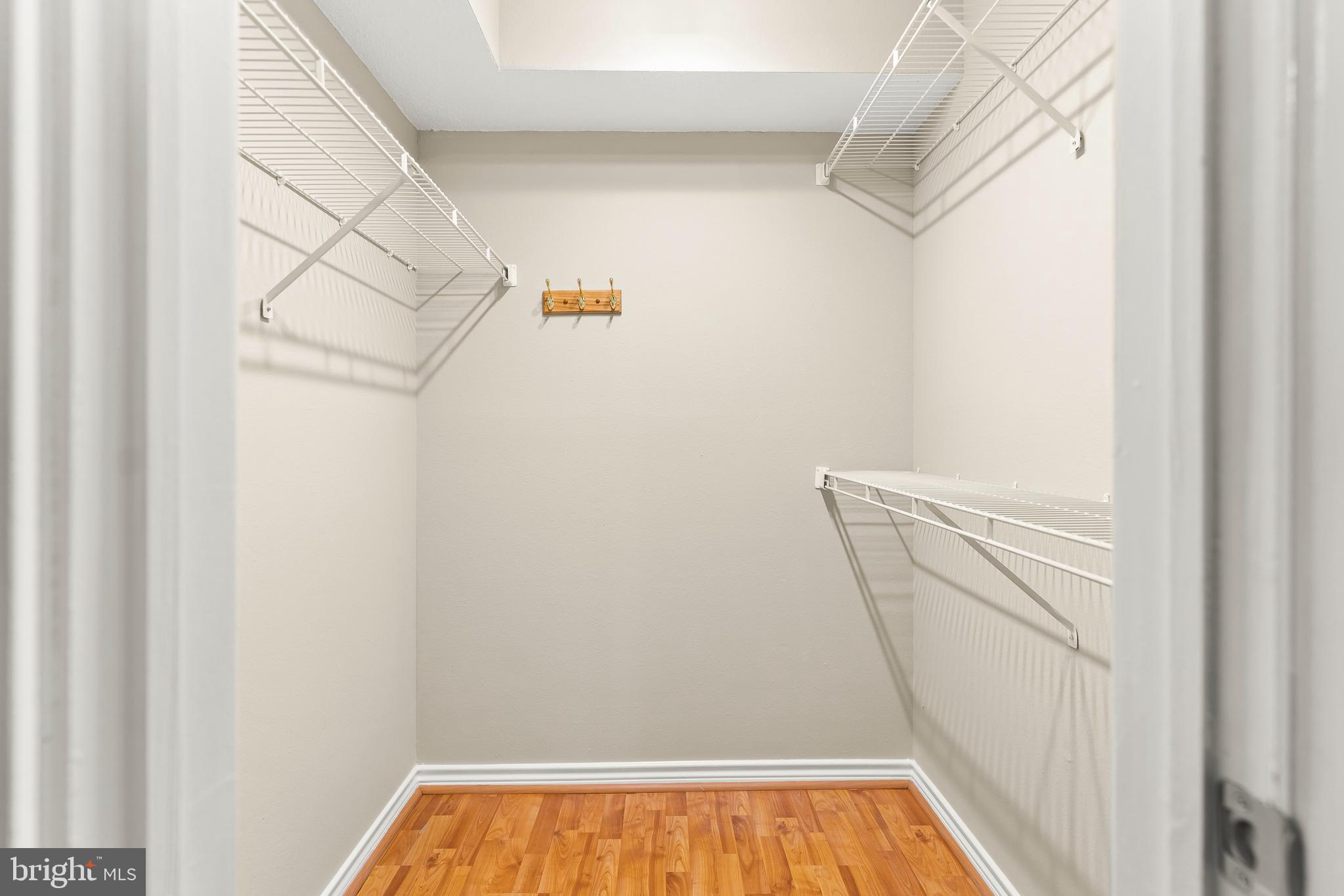 1524 LINCOLN WAY 319