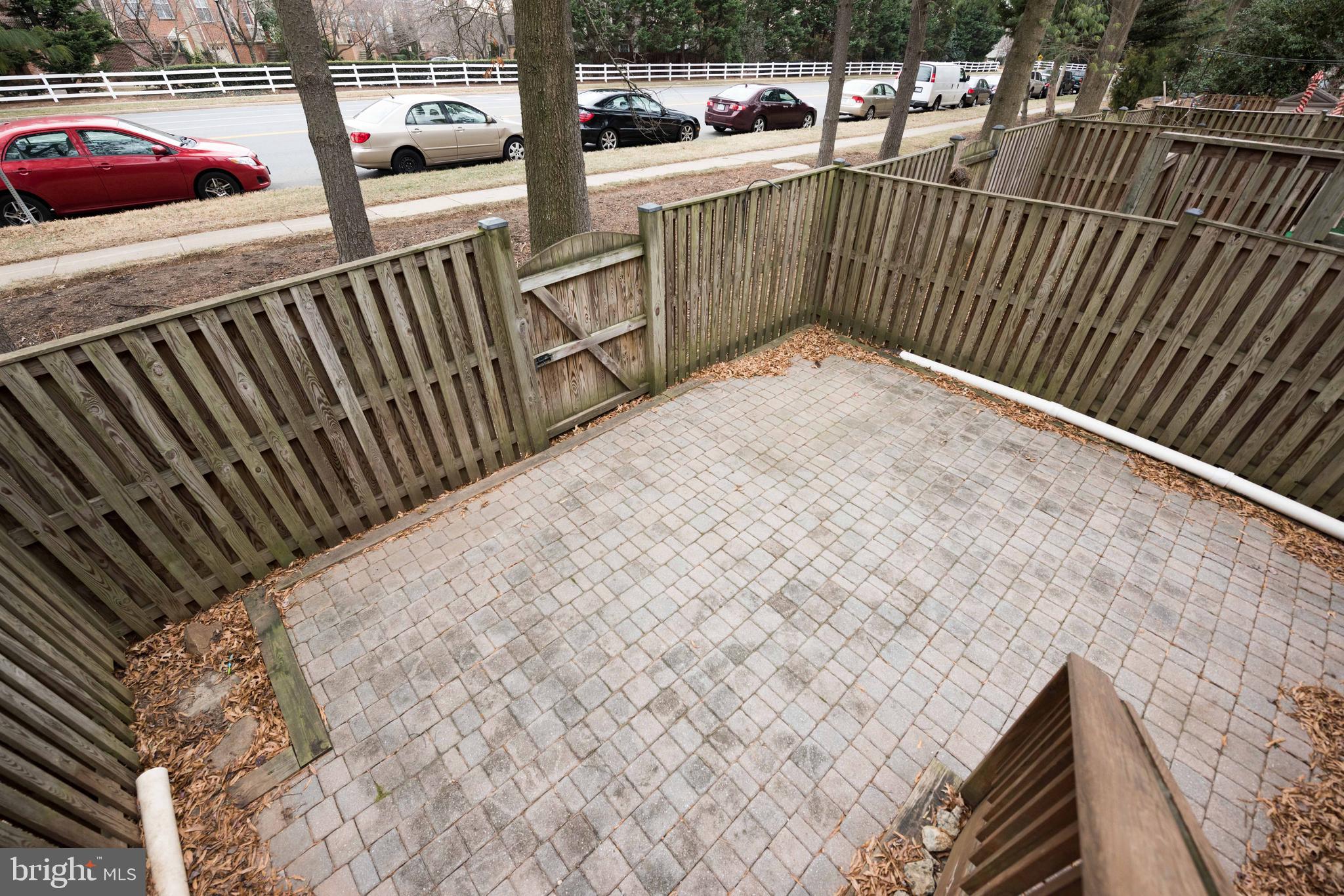 2703 SHAWN LEIGH DRIVE