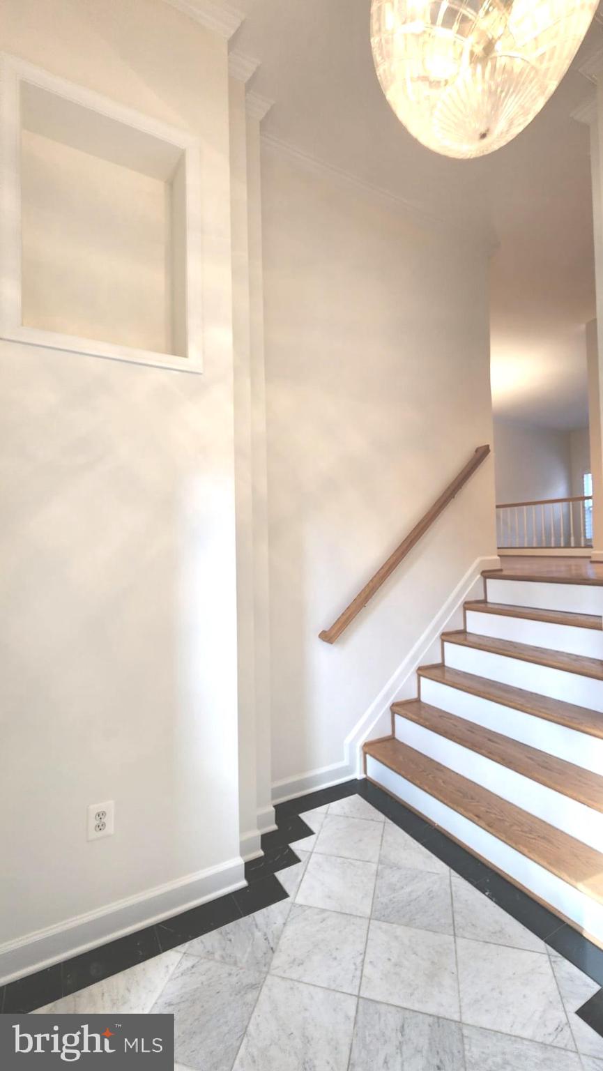 1447 HAMPTON HILL CIRCLE