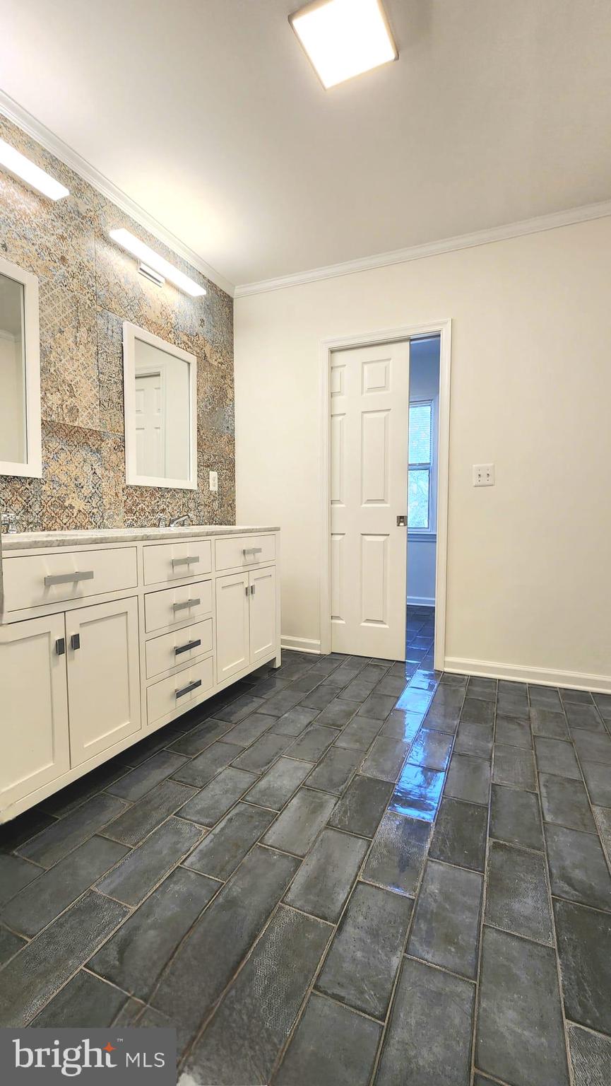 1447 HAMPTON HILL CIRCLE