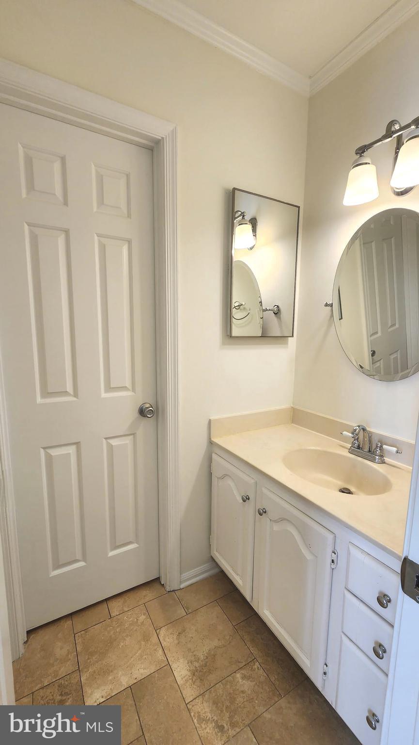 1447 HAMPTON HILL CIRCLE