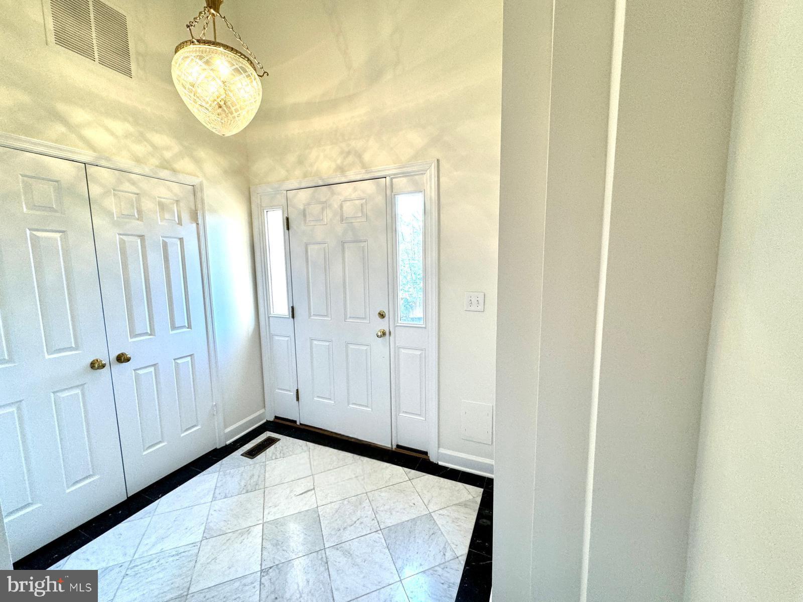 1447 HAMPTON HILL CIRCLE