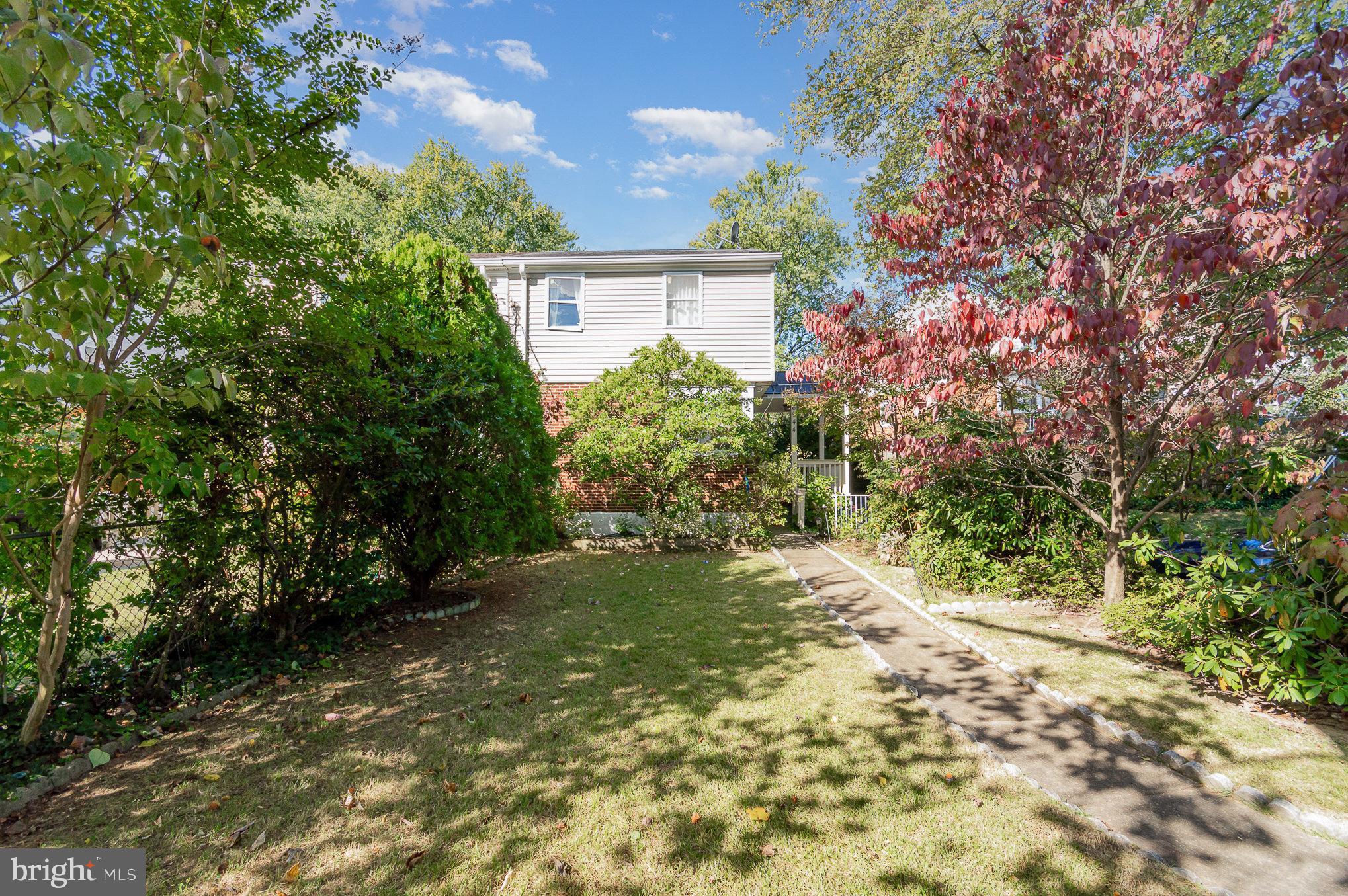 6944 UNIVERSITY DRIVE