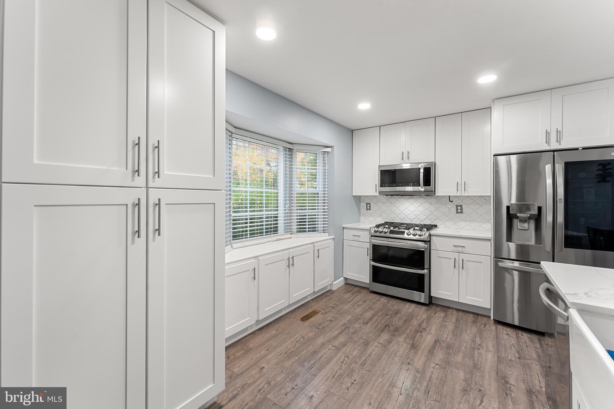 10105 SCHOOLHOUSE WOODS COURT