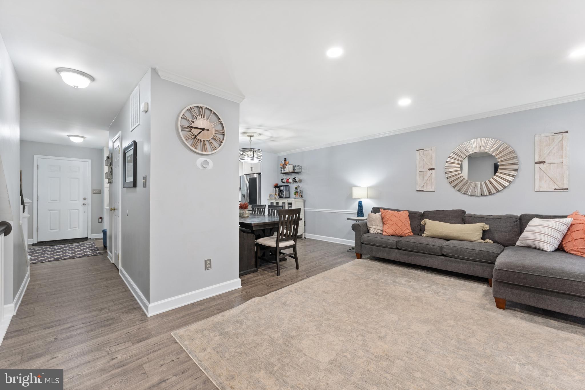 10105 SCHOOLHOUSE WOODS COURT
